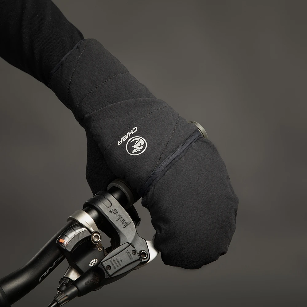 Chiba Polarfleece Titan Cycling Gloves With Protective Cover - Black 8 Chiba Polarfleece Titan Cycling Gloves With Protective Cover - Black - Image 6
