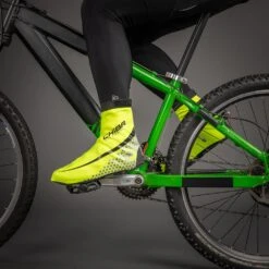 Chiba Race Shoecovers - Neon Yellow -Sports Gloves and Clothing - Chiba chiba race shoecovers neon yellow 5 1556310