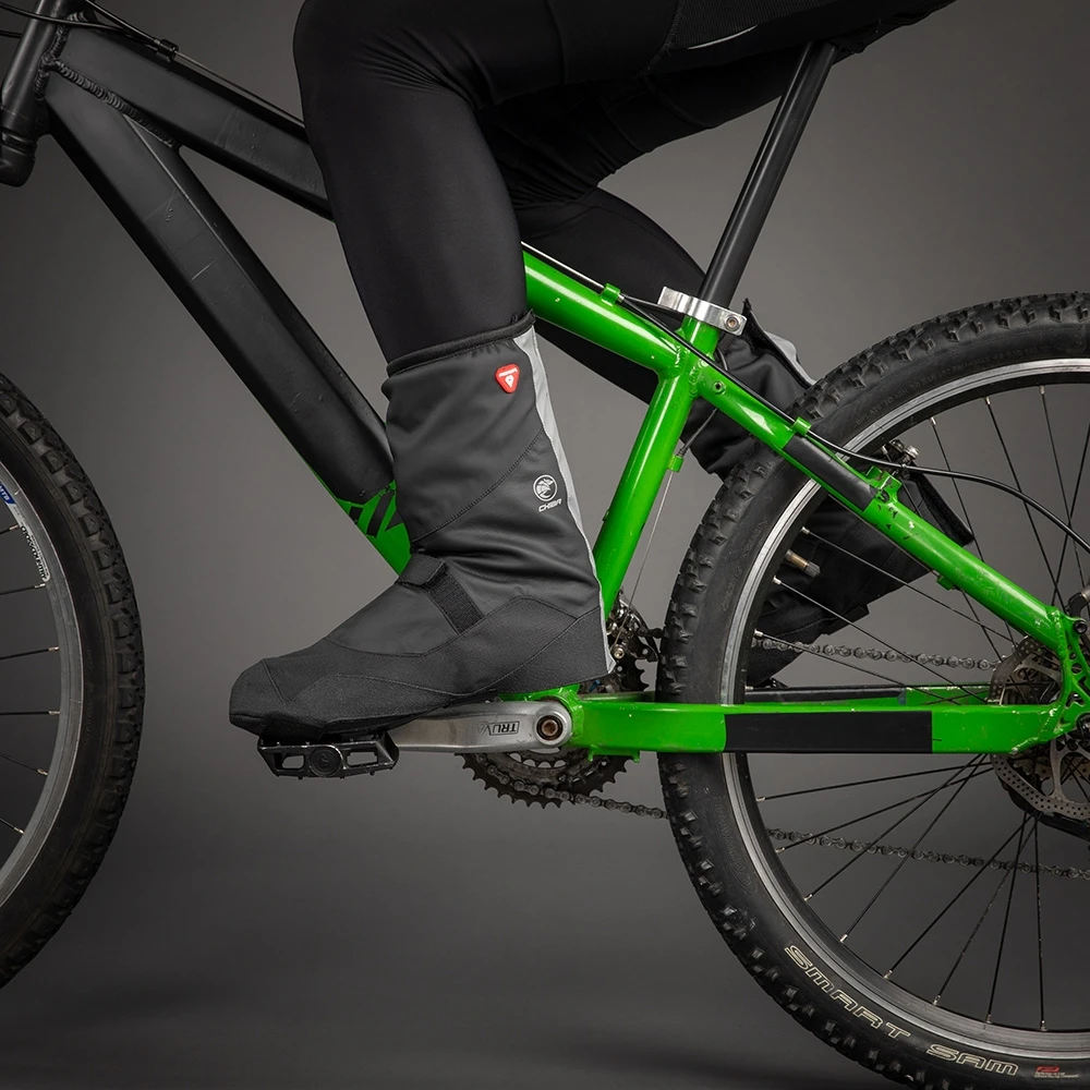 Chiba Superthermo Shoecover - Black 9 Chiba Superthermo Shoecover - Black - Image 7