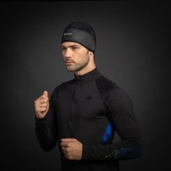 Chiba Under Helmet - Black -Sports Gloves and Clothing - Chiba chiba under helmet black 23 1524156