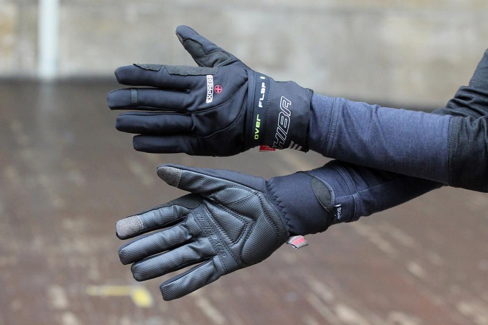 Sports Gloves and Clothing - Chiba -Sports Gloves and Clothing - Chiba Chiba Express Waterproof Glove